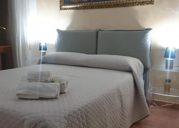 Makari Mare * מקארי